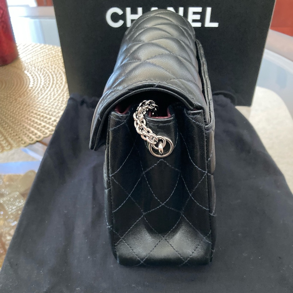 Pre-Loved Authentic CHANEL Black Leather Handbag - Picture 5 of 12